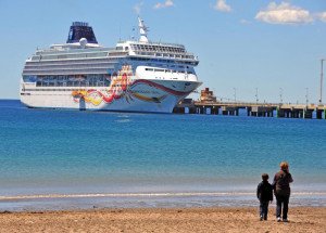 Puerto Madryn recibirá cinco cruceros y 6.000 pasajeros más que el año pasado