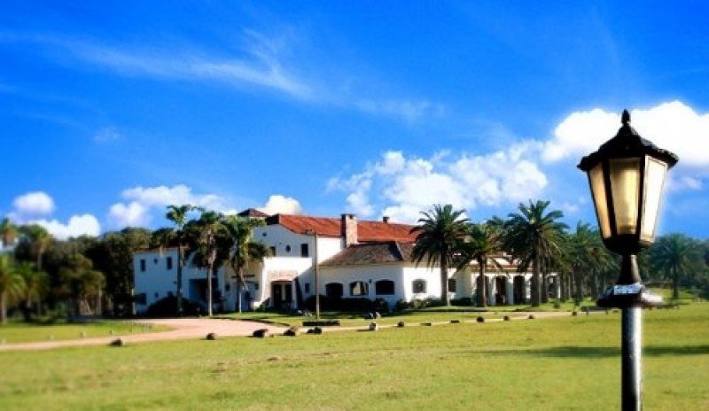 Hotel Parque Oceánico en la Coronilla, Rocha