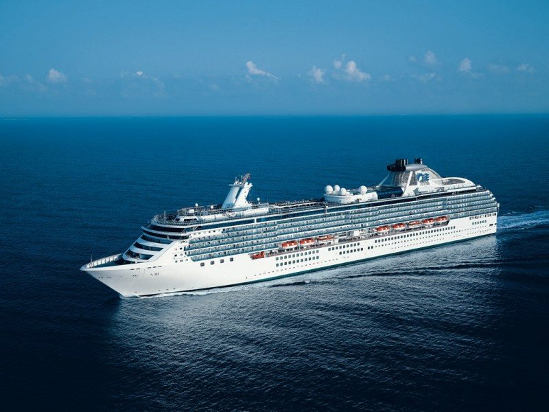 El Island Princess llegó a Costa Rica con 2000 cruceristas.