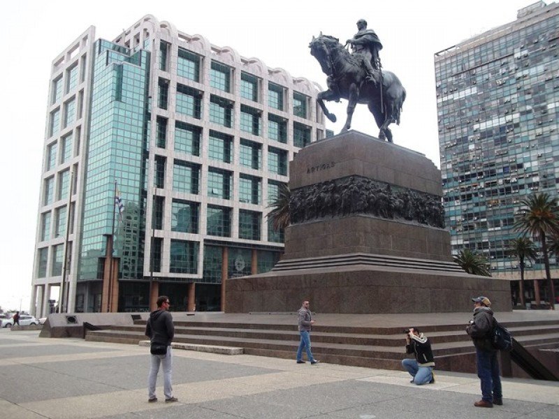 Turistas que llegan a Montevideo tendrán a su disposición una nueva herramienta tecnológica.