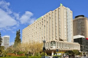 Trabajadores del Holiday Inn Madrid se concentran contra la inaplicación del convenio