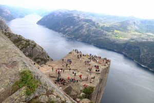 Fallece un turista español al caer por un precipicio en Noruega