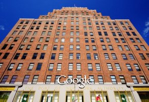 Bruselas consulta a los rivales de Google en la investigación por abuso de posición dominante