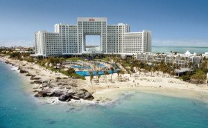 Operador MLT Vacations premió a 10 hoteles RIU en América