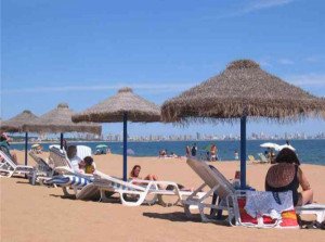 Turismo internacional en Uruguay crecerá un 2% la próxima temporada