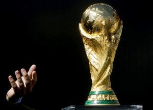 Lameco: “Hoy día los paquetes de la FIFA están fuera de precio”