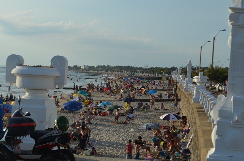 Las playas de Piriápolis estuvieran repletas el fin de semana.