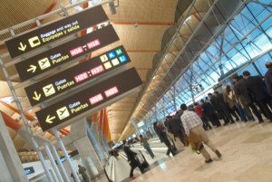 Los aeropuertos españoles aumentan su tráfico por primera vez en dos años
