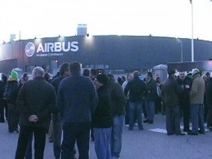 Despidos en Airbus: EADS busca un acuerdo con los sindicatos para 2014
