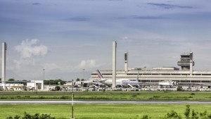 Brasil no concederá más aeropuertos a la iniciativa privada
