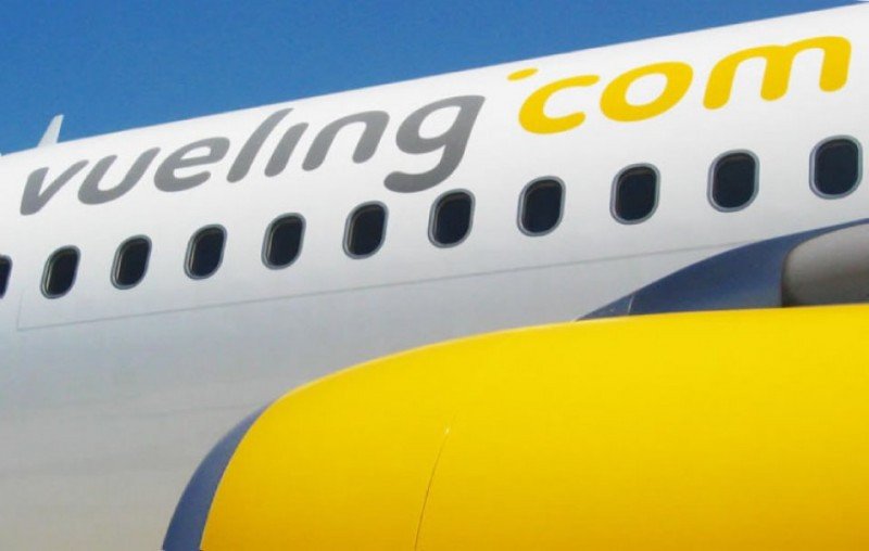 Vueling aportó más de 12 millones de pasajeros a El Prat en 2013