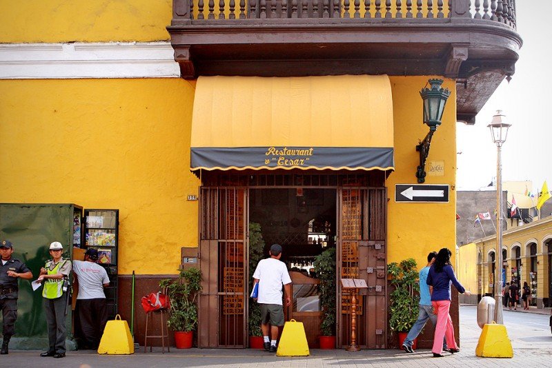 Restaurante en Lima. 