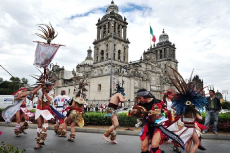 Turismo sudamericano en México D.F. aumentó 10,4% durante 2013 según cifras oficiales. #shu#