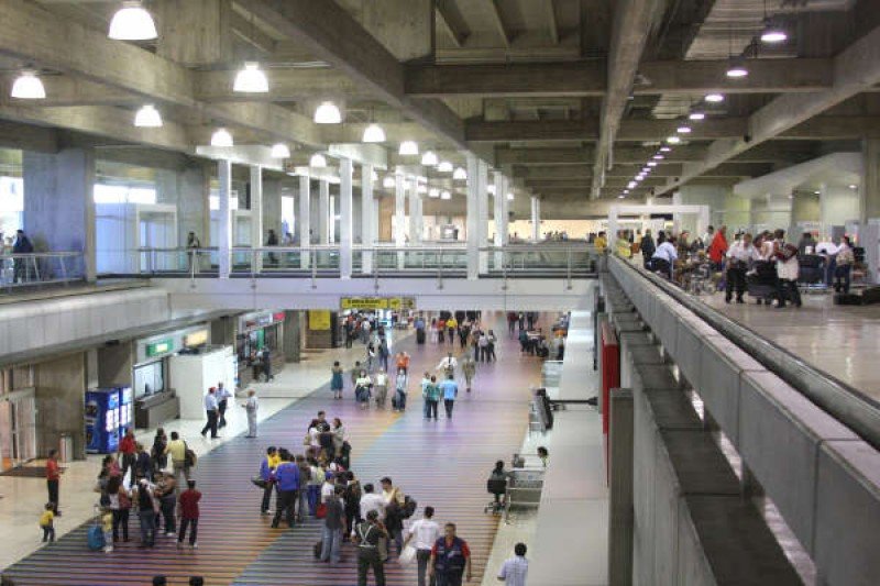 Terminal internacional del Aeropuerto Simón Bolívar de Maiquetía