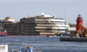 El Costa Concordia será remolcado para su desguace en junio
