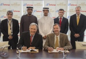 Air Europa y Etihad Airways firman un acuerdo de código compartido