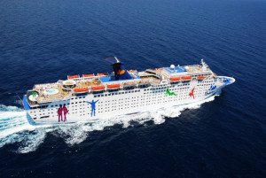 Chilenos que reservan cruceros online eligen Miami y Barcelona