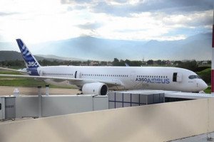 Airbus hace las pruebas en altura de su nuevo avión A350 en Bolivia