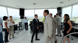 Ecuador inaugura dos aeropuertos turísticos en tres días