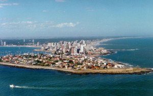 Uruguay apuesta en febrero al turismo nacional, Brasil y Chile