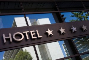 El Gobierno presentará recurso de inconstitucionalidad contra la ley de renovación hotelera de Canarias