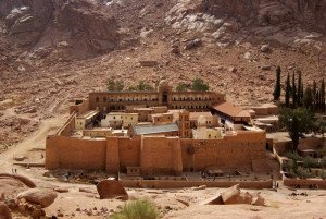 TUI y Thomas Cook anulan las excursiones al monasterio de Santa Catalina en Egipto