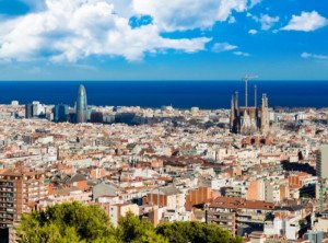 Los pisos pirata que alojan turistas, acorralados en Cataluña