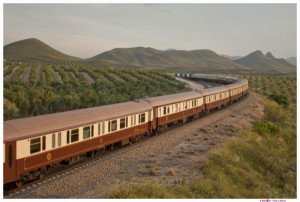 Renfe abrirá a las agencias de viajes la venta de trenes turísticos