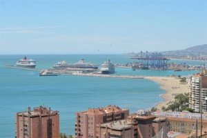 El Puerto de Málaga prevé un 6% más de cruceristas en 2014