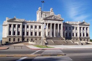 Ley de turismo de Uruguay será votada en Diputados el 3 de abril