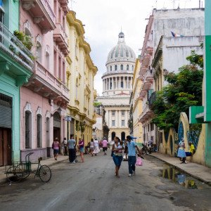 Una filial de CWT multada con 4,2 M € por violar el embargo a Cuba