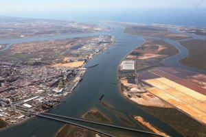 El Puerto de Huelva acoge una jornada de reclutamiento para trabajar en cruceros