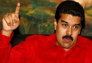 Maduro debe a la industria aérea 3.900 M $ y les ha subido las tasas un 70% 
