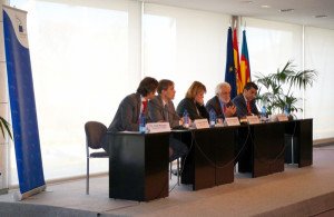 La nueva directiva sobre paquetes vacacionales se debate en Valencia