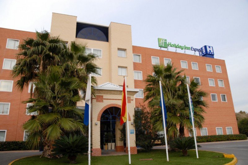 Holiday Inn Express Alicante es uno de los hoteles vendidos. 
