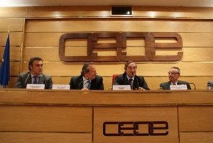 Competencia devuelve 150.000 euros a la CEOE al anularse la multa por recomendación de precios