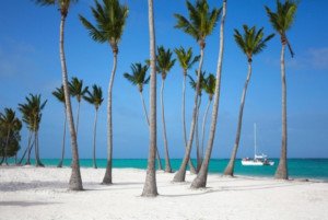 Turismo dominicano alcanzó récord de visitantes en abril