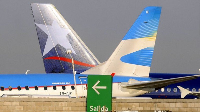 Aerolíneas Argentinas y Lan fueron las más puntuales del fin de semana largo.