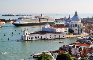 Venecia, un destino en jaque por el turismo de masas y la corrupción