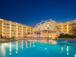 Aqua Hotel invierte 6 M € en la reforma del Aquamarina & Spa