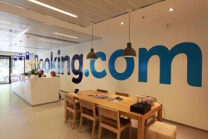 Booking.com lidera el ranking de webs de reservas más populares