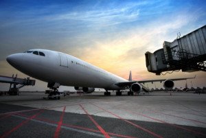 Aerolíneas aumentarán su presupuesto para mejorar gestión de las demoras