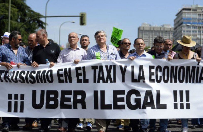 Huelga en Barcelona y manifestación en Madrid en contra de Uber