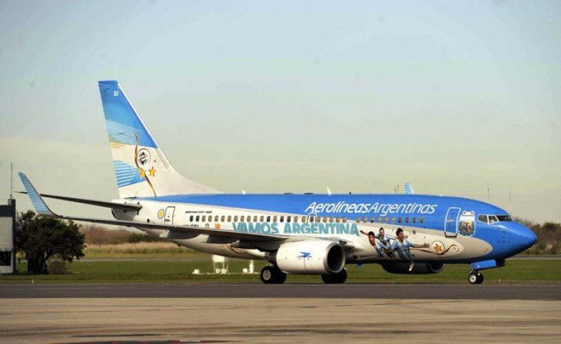 Aerolíneas Argentinas pone siete frecuencias adicionales para Brasilia