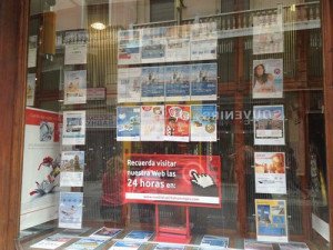 Murcia expedienta a una docena de intrusos en la actividad de las agencias