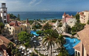 El Gran Hotel Bahía del Duque supera un 30% en RevPar a su competencia
