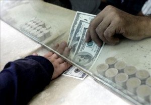 Las agencias de siete grupos de gestión podrán ofrecer cambio de divisas