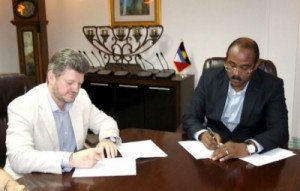 Antigua y Barbuda firma contrato para impulsar nuevos proyectos hoteleros