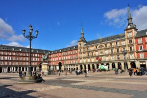 Madrid comienza la reforma del futuro hotel de la Plaza Mayor