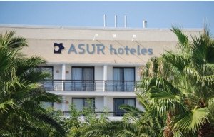 Asur Hoteles defiende que es falso que adeude varias nóminas